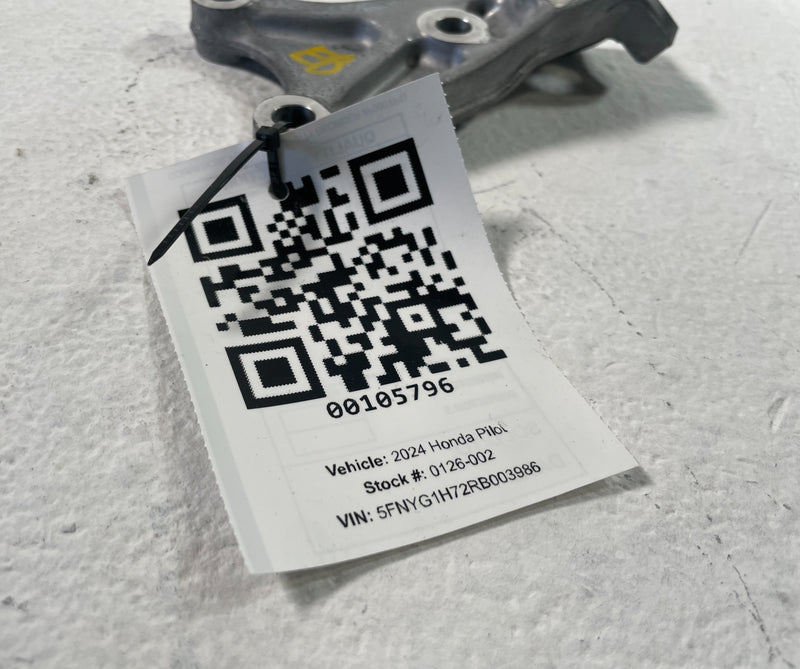 Load image into Gallery viewer, 23-25 HONDA PILOT AWD TRANSMISSION TRANSFER CASE MOUNT SUPPORT BRACKET # 105796
