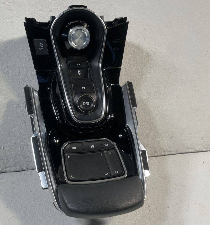 Load image into Gallery viewer, 2019 - 2025 ACURA RDX TRANSMISSION GEAR SHIFT SELECTOR W/ TRIM PANEL # 109727
