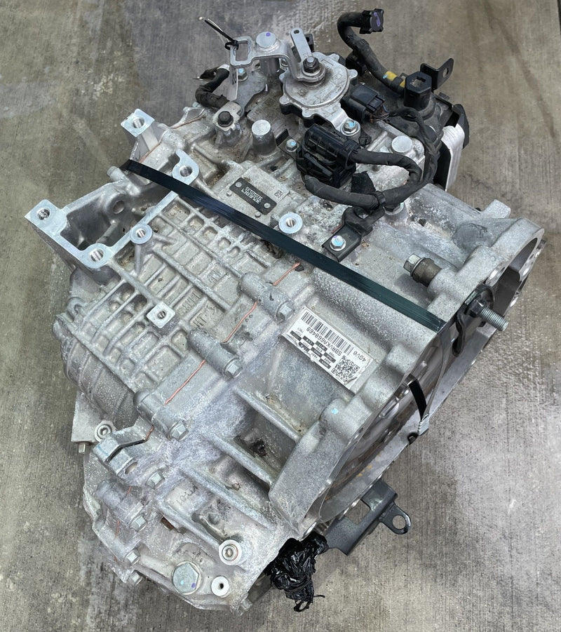 Load image into Gallery viewer, HYUNDAI TUCSON FWD AUTO TRANSMISSION ASSEMBLY 34K MILES 2.5L 2025-2026 # 108802
