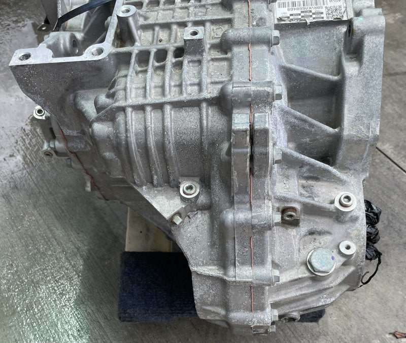 Load image into Gallery viewer, HYUNDAI TUCSON FWD AUTO TRANSMISSION ASSEMBLY 34K MILES 2.5L 2025-2026 # 108802
