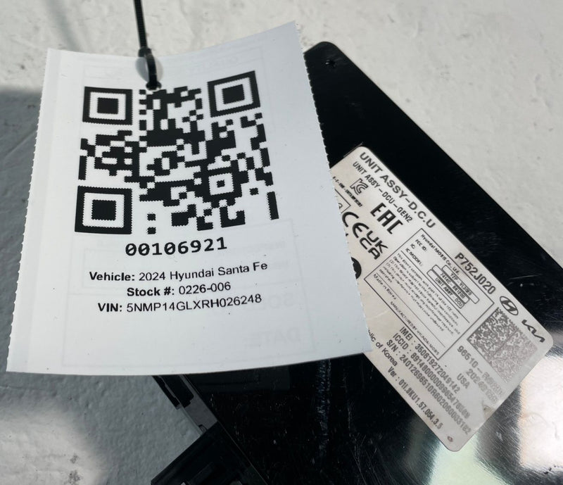 Load image into Gallery viewer, 2024-25 HYUNDAI SANTA FE DOMAIN COMPUTER CONTROL DCU MODULE UNIT # 106921
