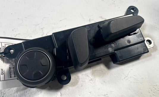 22-25 GENESIS G70 FRONT LEFT DRIVER SIDE SEAT ADJUSTMENT CONTROL SWITCH