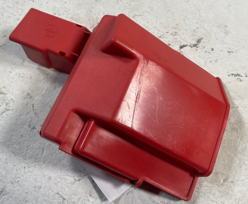 Load image into Gallery viewer, 2019-2025 ACURA RDX POSITIVE BATTERY TERMINAL FUSE BOX COVER CAP # 109719
