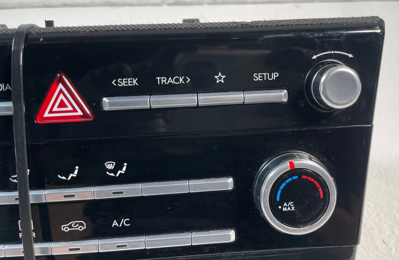 Load image into Gallery viewer, 2024-2025 HYUNDAI SANTA FE DASH HVAC CLIMATE TEMPERATURE CONTROL SWITCH # 106924
