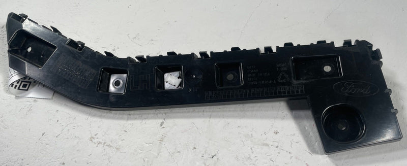 Load image into Gallery viewer, 2020 - 2026 FORD EXPLORER REAR LEFT DRIVER SIDE BUMPER SUPPORT BRACKET # 110999
