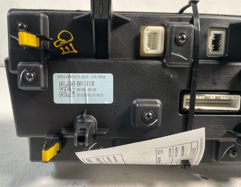 Load image into Gallery viewer, 2024-2025 HYUNDAI SANTA FE DASH HVAC CLIMATE TEMPERATURE CONTROL SWITCH # 106924
