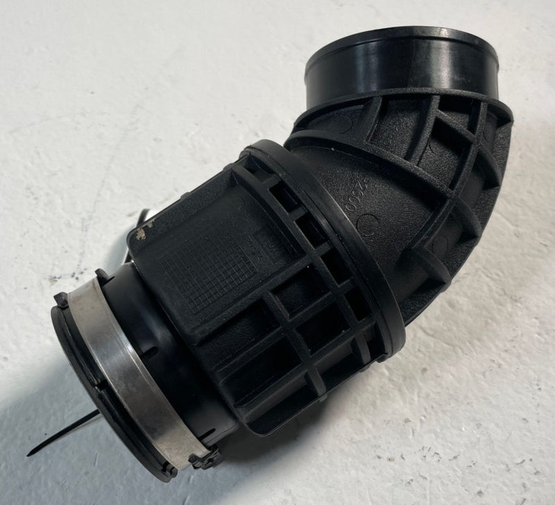 Load image into Gallery viewer, 21-26 HYUNDAI SANTA FE SANTA CRUZ ENGINE AIR INTAKE HOSE PIPE TUBE 2.5L # 106910
