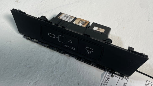 2024 - 2025 HYUNDAI SANTA FE WIRELESS CHARGER 961A0-P6100-NNB