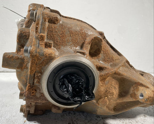 2018 - 2025 BMW X3 X4 G01 G02 REAR AXLE DIFFERENTIAL CARRIER 2.0L