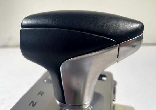 2022-2023 GENESIS G70 AUTOMATIC GEAR SHIFTER FLOOR LEVER KNOB ASSEMBLY