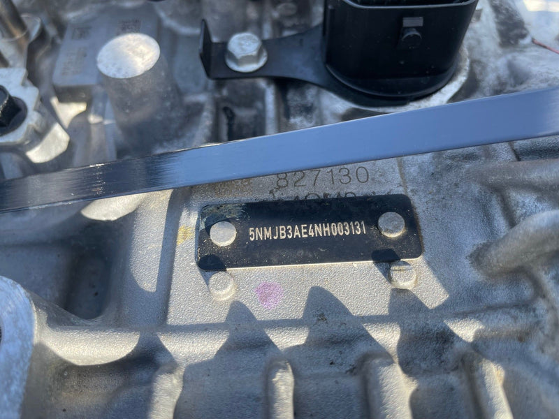 Load image into Gallery viewer, HYUNDAI TUCSON FWD AUTOMATIC TRANSMISSION ASSEMBLY 2.5L 41K MILES 22-24 # 113734
