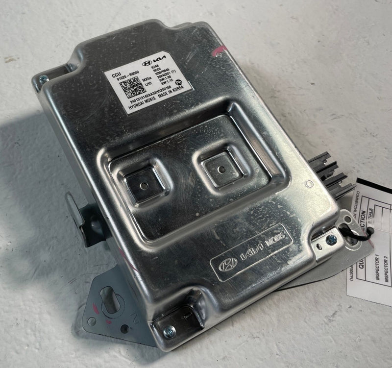 Load image into Gallery viewer, 24-25 HYUNDAI SANTA FE CCU CENTRAL COMMUNICATION COMPUTER CONTROL MODULE #106898
