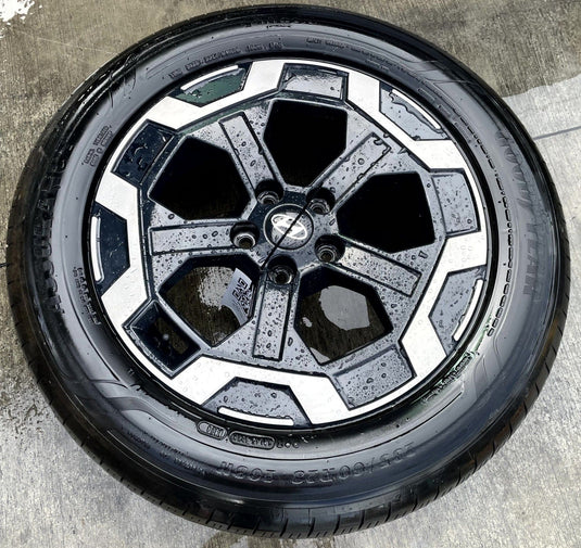 HYUNDAI SANTA FE 18" 18x7.5 BLACK ALLOY WHEEL RIM W/ TIRE (ONLY#1) 24-26 #111301