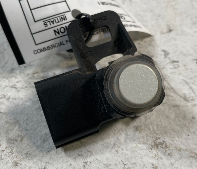Load image into Gallery viewer, 2019 - 2021 ACURA RDX REAR BUMPER PARK PARKING AID ASSIST PDC SENSOR # 109717
