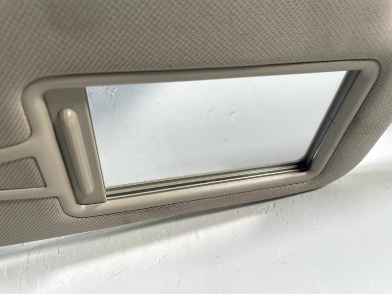 Load image into Gallery viewer, 2019 - 2025 GENESIS G70 FRONT RIGHT PASSENGER SIDE SUNVISOR SUN VISOR # 113871
