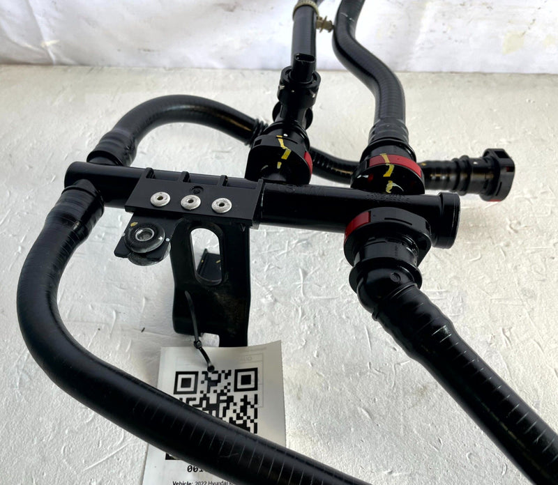 Load image into Gallery viewer, 2022 - 2024 HYUNDAI IONIQ 5 RWD ENGINE COOLANT HOSE PIPE TUBE LINE SET # 108855
