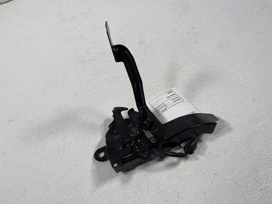 2022 - 2026 TOYOTA TUNDRA SEQUOIA FRONT HOOD BONNET LATCH LOCK UNIT