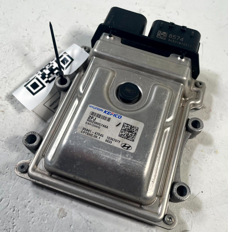 Load image into Gallery viewer, 2022-2023 GENESISI G70 AWD TRANSMISSION CONTROL MODULE UNIT TCM TCU 2.0L #113843
