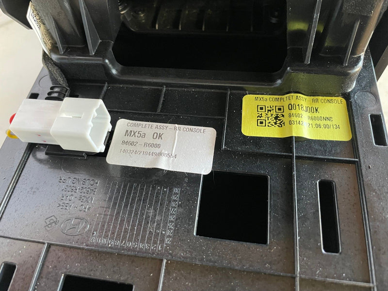 Load image into Gallery viewer, 2024-2025 HYUNDAI SANTA FE REAR CENTER CONSOLE STORAGE COMPARTMENT # 106952
