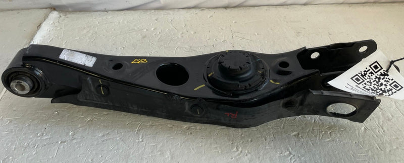 Load image into Gallery viewer, 2022-2026 HYUNDAI SANTA FE FWD REAR LEFT LOWER CONTROL ARM SPRING PERCH # 106949
