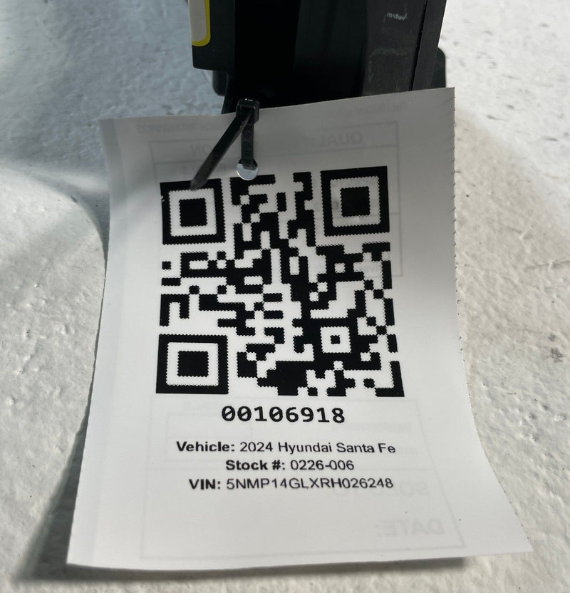 Load image into Gallery viewer, 2024-25 HYUNDAI SANTA FE TRANSMISSION GEAR SHIFT SHIFTER HANDLE LEVER # 106918

