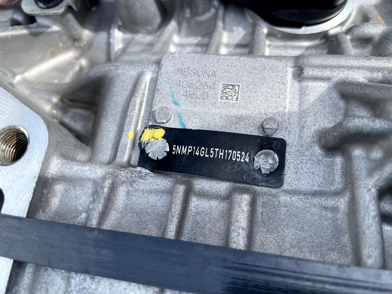 Load image into Gallery viewer, HYUNDAI SANTA FE FWD AUTOMATIC TRANSMISSION ASSEMBLY 2.5L 1K MILES 2026 # 111298
