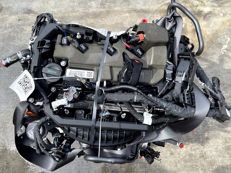 Load image into Gallery viewer, HYUNDAI SANTA FE FWD G4K ENGINE MOTOR ASSEMBLY 2.5L 1K MILES 2024-2026 # 111294
