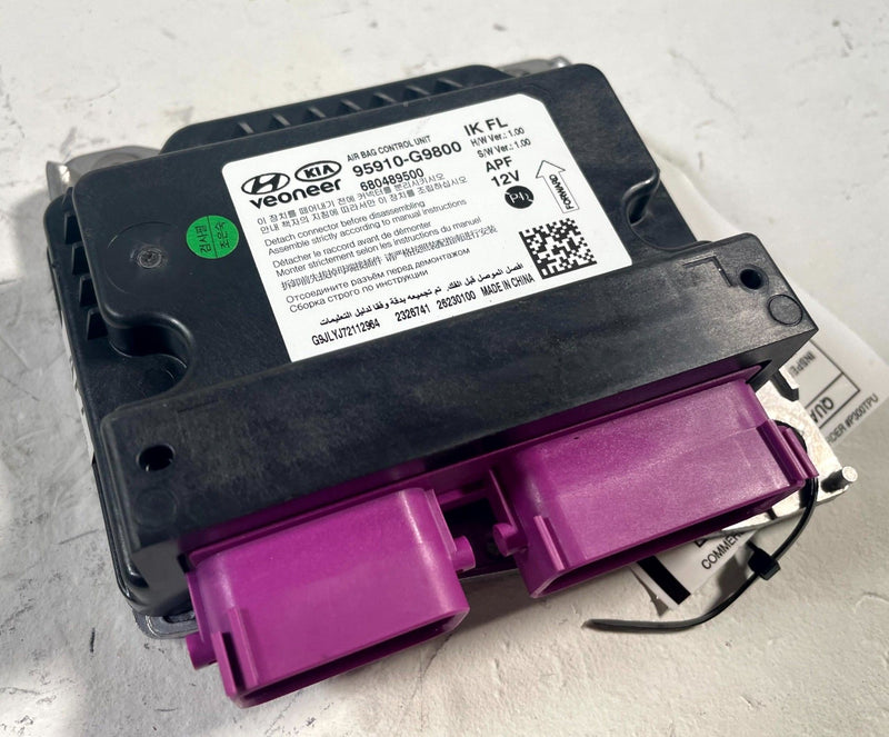 Load image into Gallery viewer, 2022 - 2023 GENESISI G70 RESTRAINT DIAGNOSTIC CONTROL MODULE UNIT # 113838
