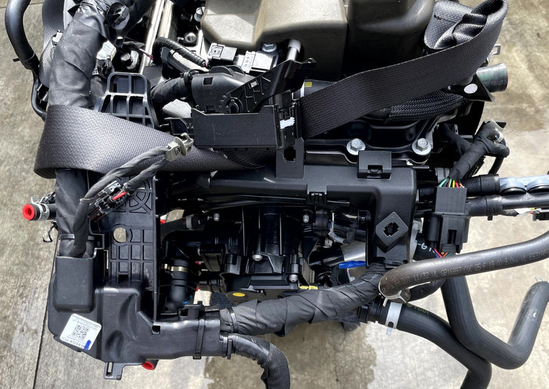 Load image into Gallery viewer, HYUNDAI SANTA FE FWD G4K ENGINE MOTOR ASSEMBLY 2.5L 1K MILES 2024-2026 # 111294
