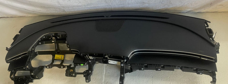 Load image into Gallery viewer, 22-24 HYUNDAI TUCSON DASH BOARD DASHBOARD INSTRUMENT PANEL ASSEMBLY 2.5L #113717
