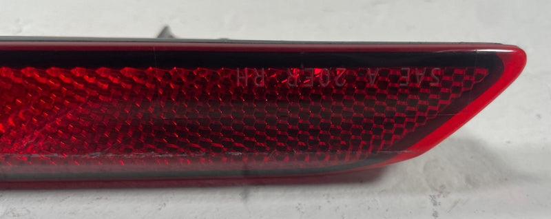 Load image into Gallery viewer, 2020 - 2025 FORD EXPLORER REAR RIGHT SIDE BUMPER REFLECTOR LB5B13B415A # 111020

