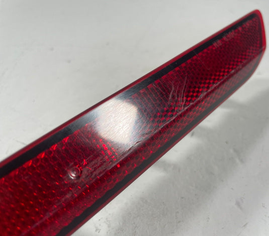 2020 - 2025 FORD EXPLORER REAR RIGHT SIDE BUMPER REFLECTOR LB5B13B415A