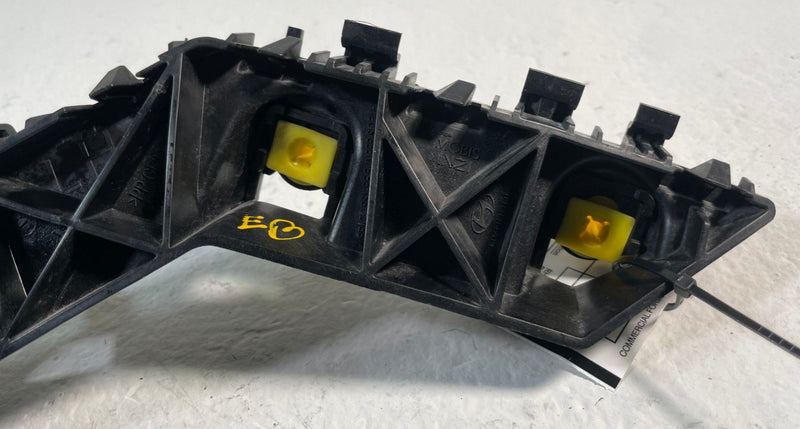 Load image into Gallery viewer, 2024-2026 HYUNDAI SANTA FE REAR LEFT SIDE BUMPER UPPER SUPPORT BRACKET # 106892

