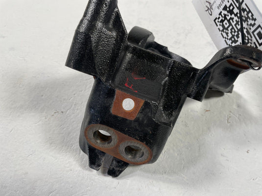 2022-2026 TOYOTA TUNDRA SEQUOIA FRONT RIGHT ENGINE FRAME MOUNT BRACKET