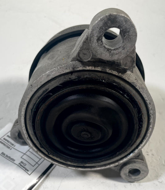 2019 - 2023 GENESIS G70 FRONT RIGHT PASSENGER SIDE ENGINE MOTOR MOUNT