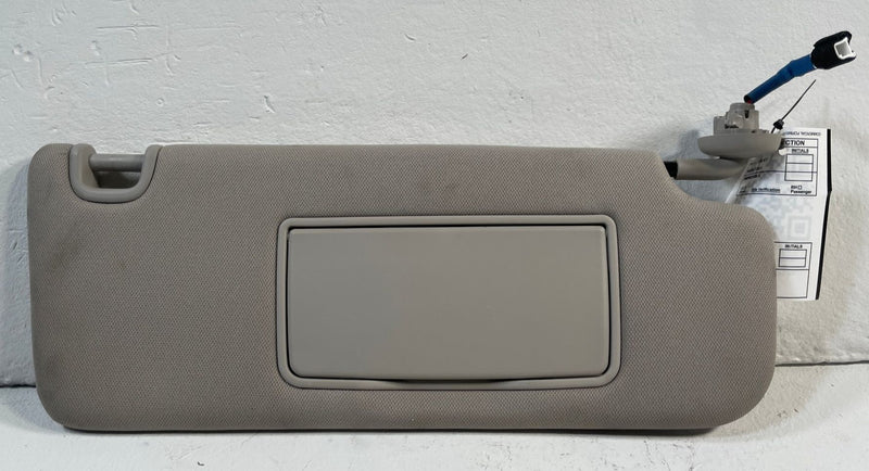 Load image into Gallery viewer, 2019 - 2024 ACURA RDX FRONT RIGHT PASSENGER SIDE SUN VISOR SUNVISOR 2.0L #109696
