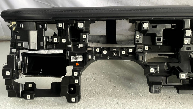 Load image into Gallery viewer, 2024 - 2026 HYUNDAI SANTA FE FRONT DASHBOARD INSTRUMENT PANEL ASSEMBLY # 111306
