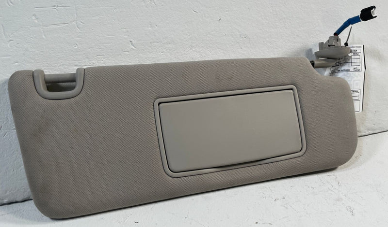 Load image into Gallery viewer, 2019 - 2024 ACURA RDX FRONT RIGHT PASSENGER SIDE SUN VISOR SUNVISOR 2.0L #109696
