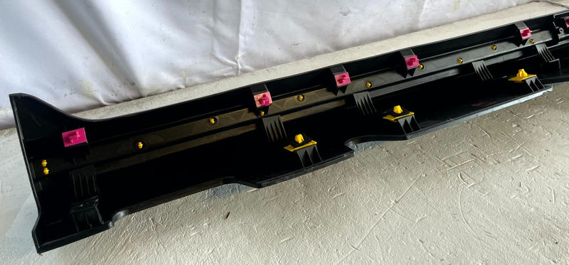 Load image into Gallery viewer, 2022-2024 HYUNDAI IONIQ 5 RIGHT SIDE SKIRT ROCKER PANEL MOLDING BLACK # 108861

