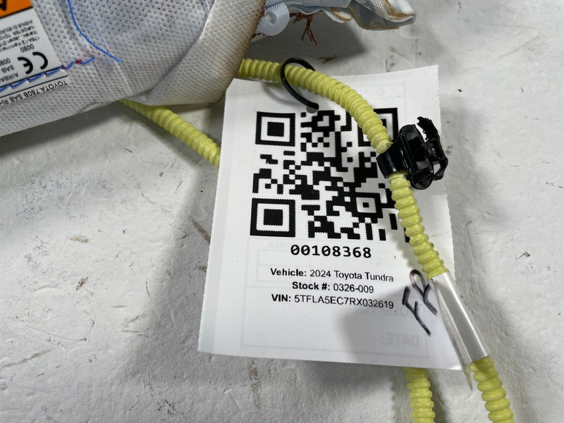 Load image into Gallery viewer, 2022 - 2026 TOYOTA TUNDRA SEQUOIA FRONT RIGHT SIDE SEAT AIRBAG AIR BAG # 108368
