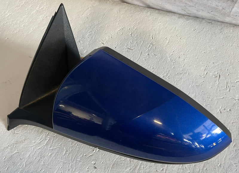 Load image into Gallery viewer, 2022-2025 HYUNDAI TUCSON FRONT LEFT DRIVER SIDE VIEW DOOR MIRROR BLUE# 113719
