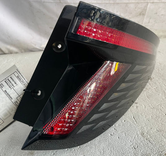 2022-2026 HYUNDAI TUCSON REAR RIGHT PASSENGER SIDE OUTER TAILLIGHT LAMP