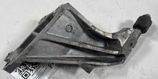 2017-2022 INFINITI Q60 FRONT LEFT SIDE ENGINE MOUNT SUPPORT BRACKET 3.0L