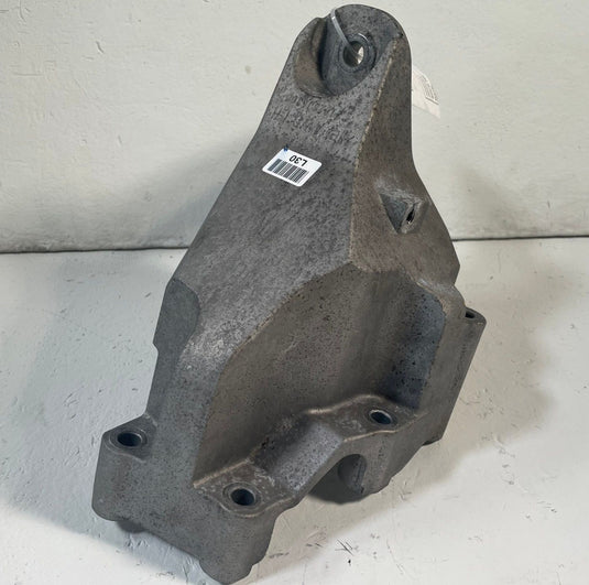 2019-2023 GENESIS G70 FRONT LEFT SIDE ENGINE MOUNT SUPPORT BRACKET 2.0L