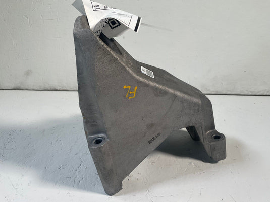 2019-2023 GENESIS G70 FRONT LEFT SIDE ENGINE MOUNT SUPPORT BRACKET 2.0L