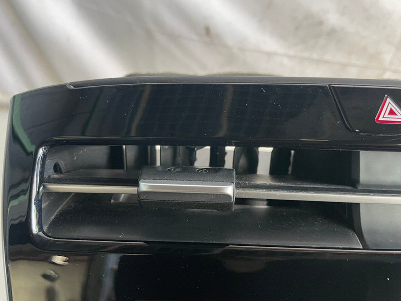 Load image into Gallery viewer, 2022 - 2024 HYUNDAI TUCSON DASHBOARD RADIO MEDIA DISPLAY SCREEN PANEL # 113714
