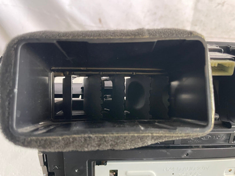 Load image into Gallery viewer, 2022 - 2024 HYUNDAI TUCSON DASHBOARD RADIO MEDIA DISPLAY SCREEN PANEL # 113714
