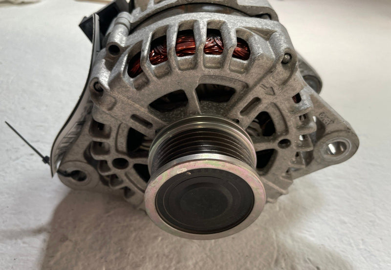 Load image into Gallery viewer, 21-26 HYUNDAI SONATA SANTA FE ENGINE ALTERNATOR GENERATOR ASSEMBLY 2.5L # 106928
