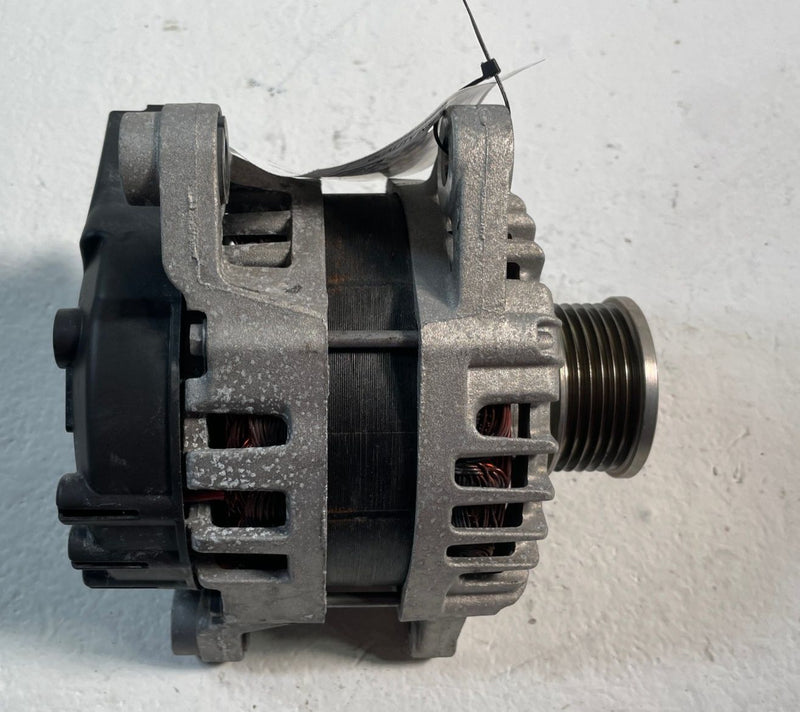 Load image into Gallery viewer, 21-26 HYUNDAI SONATA SANTA FE ENGINE ALTERNATOR GENERATOR ASSEMBLY 2.5L # 106928
