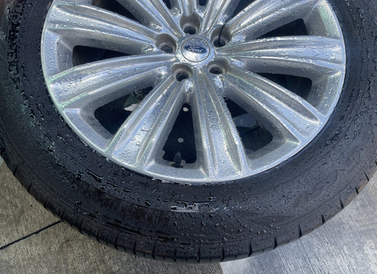 FORD EXPLORER 20x8 10 STRAIGHT SPOKE ALLOY WHEEL RIM W/TIRE 2020-2025